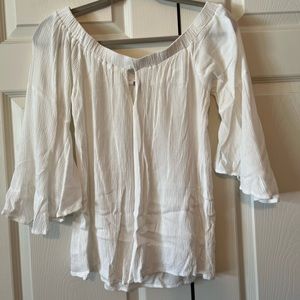 White off the shoulder crop flowy blouse